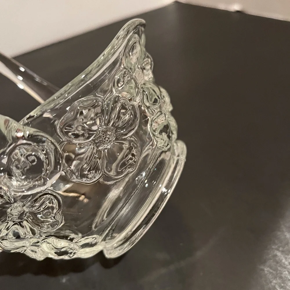 Vintage Tiara Indiana Glass Dogwood Basket with Handle